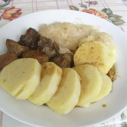 Vepřo knedlo zelo