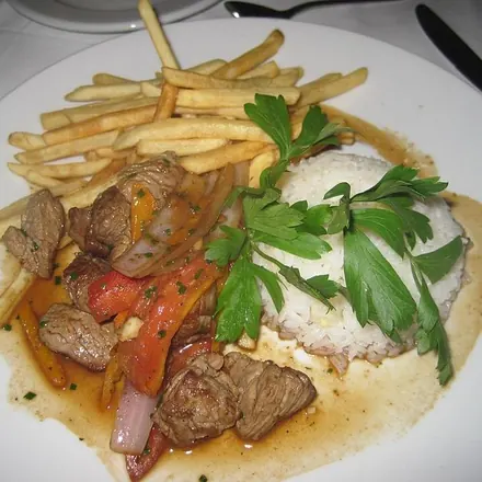 Lomo Saltado